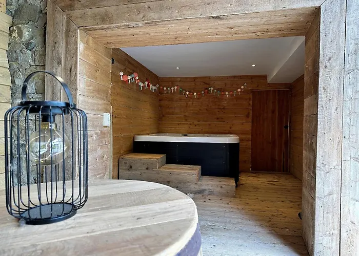 Holiday home Au Pre Delloye